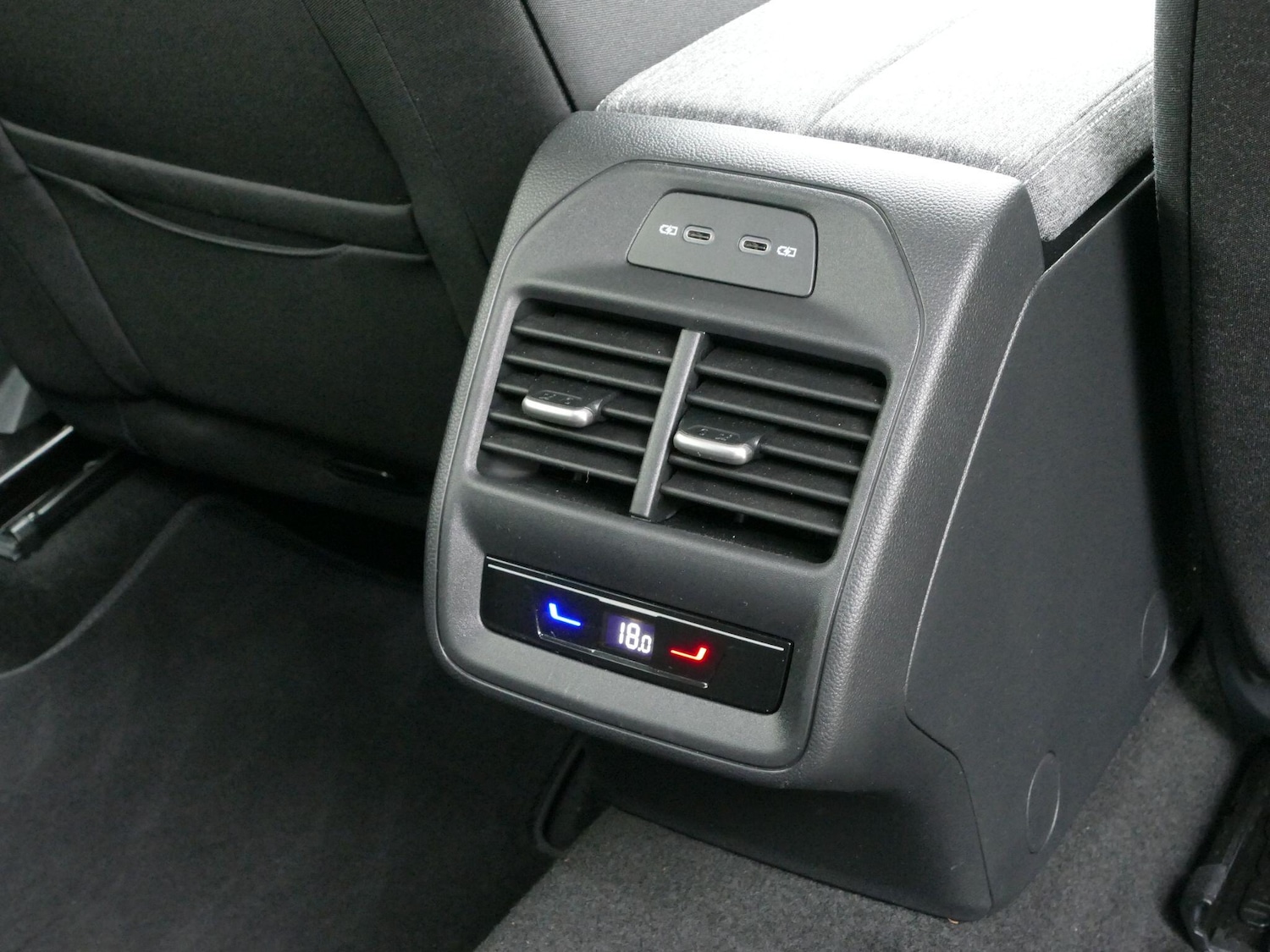 Used Skoda Superb 2024 for sale - 76361424: Photo 29