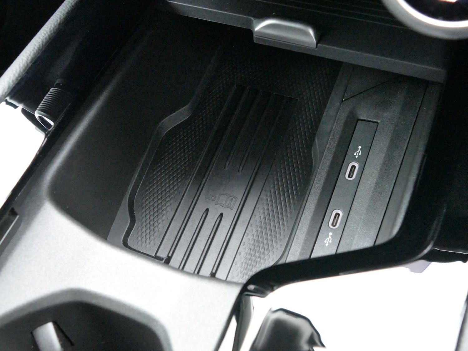 Used Skoda Superb 2024 for sale - 76361424: Photo 33