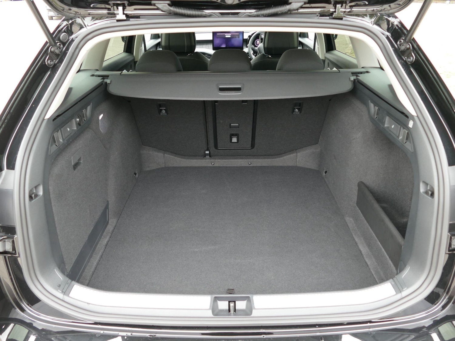 Used Skoda Superb 2024 for sale - 76361424: Photo 34