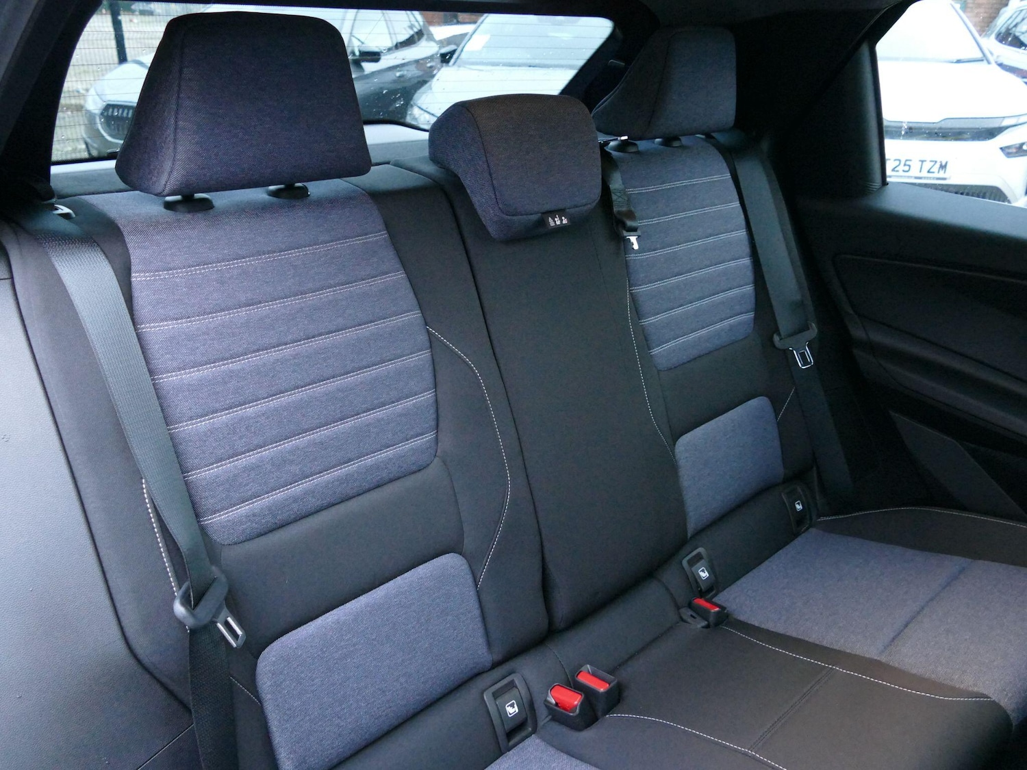 Used Renault 5 2025 for sale - 76886327: Photo 11