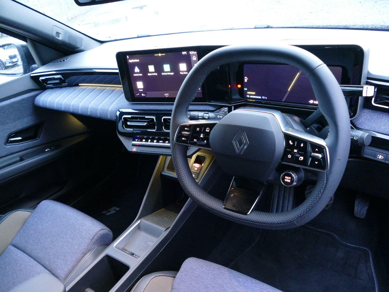 Used Renault 5 2025 for sale - 76886327: Photo 2