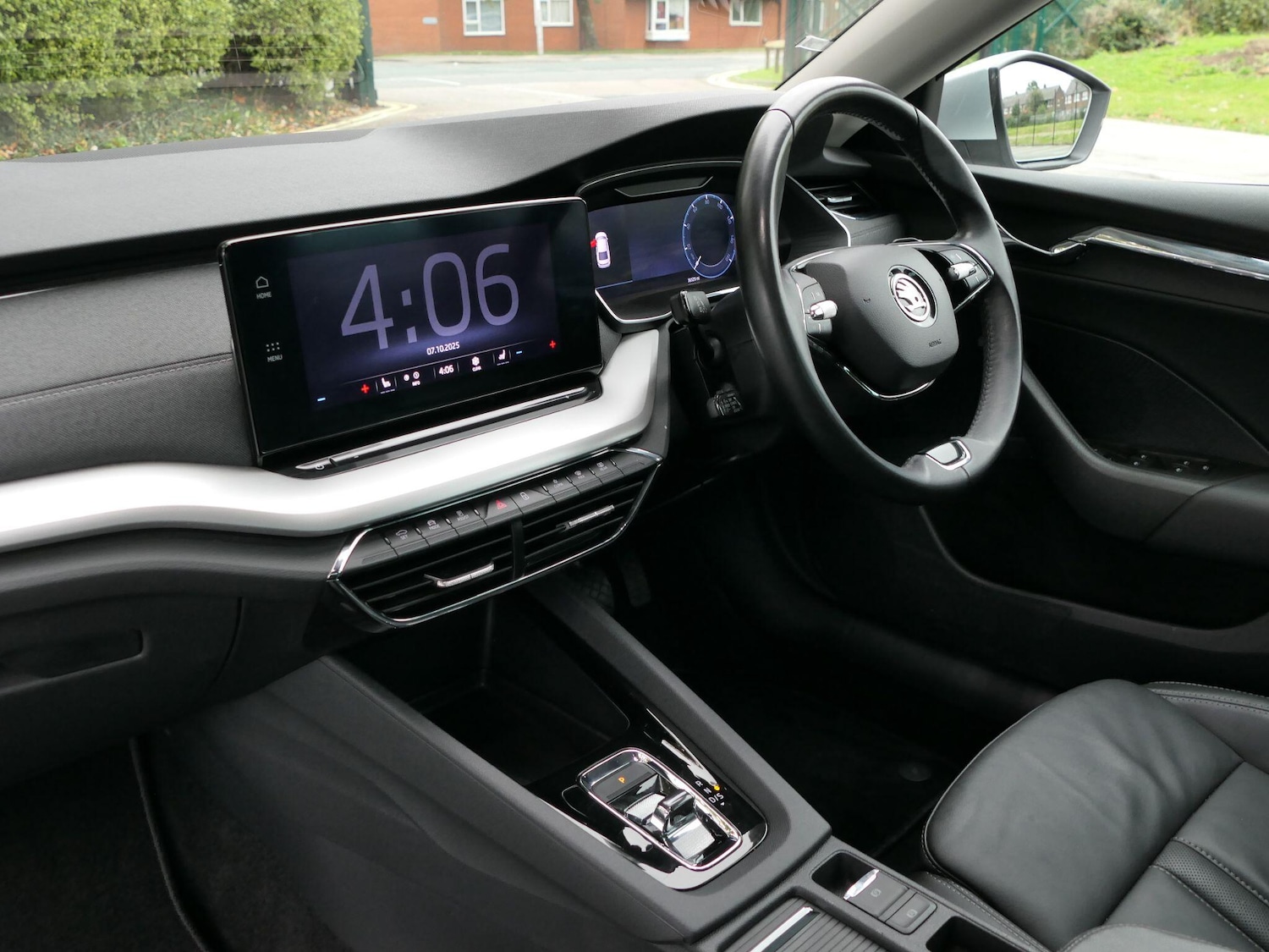 Used Skoda Octavia 2023 for sale - 76360436: Photo 2