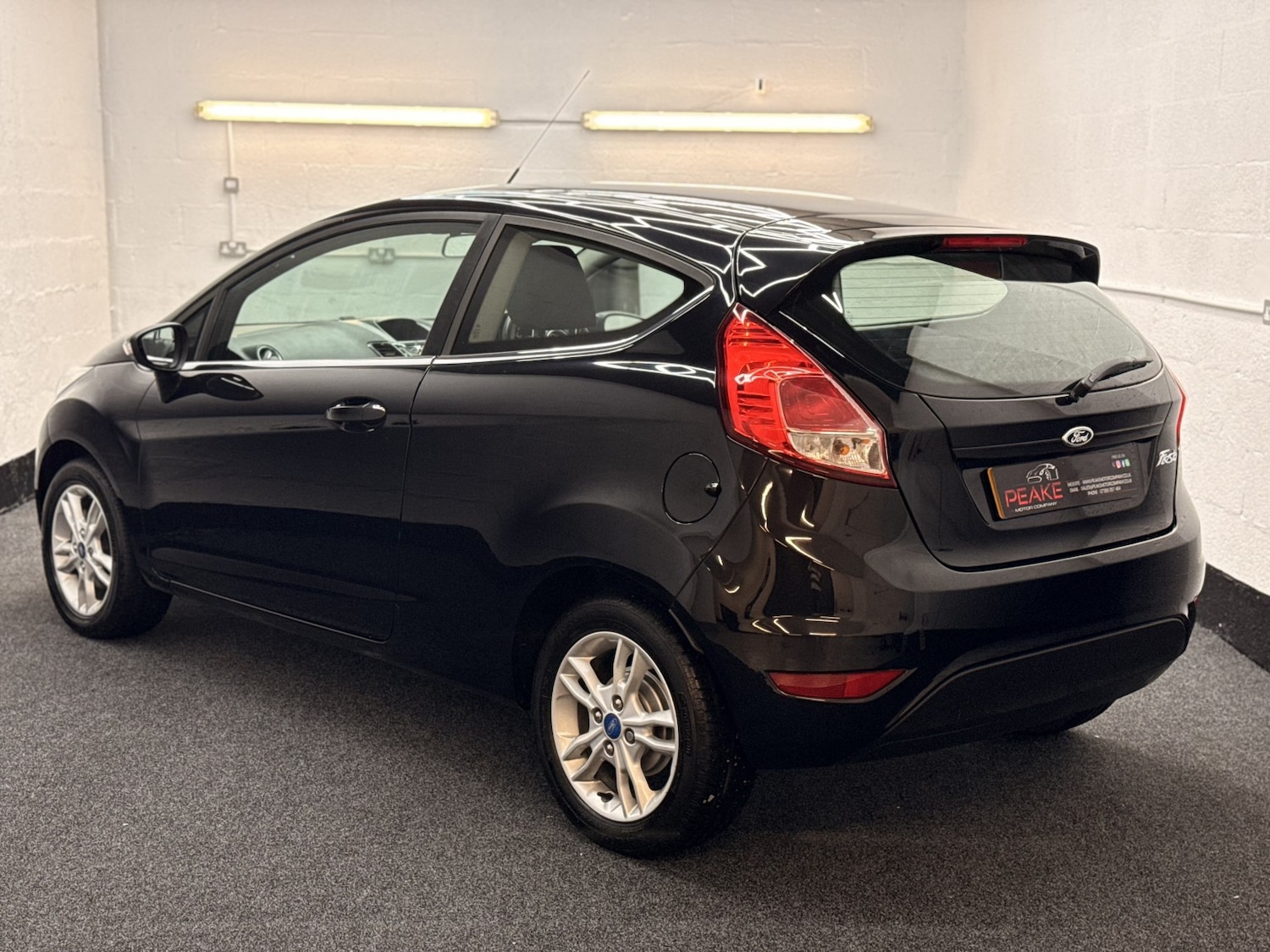 Used Ford Fiesta 2016 for sale - 76979534: Photo 2