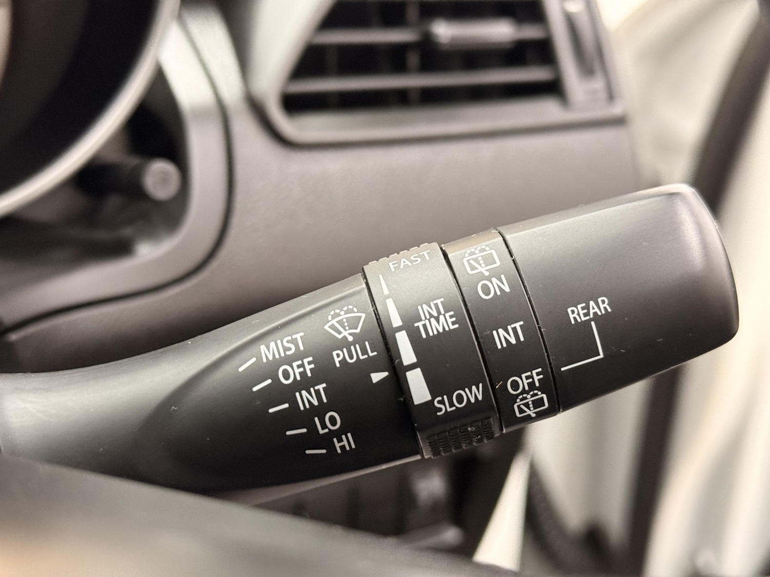 Used Suzuki Swift 2019 for sale - 77162318: Photo 19