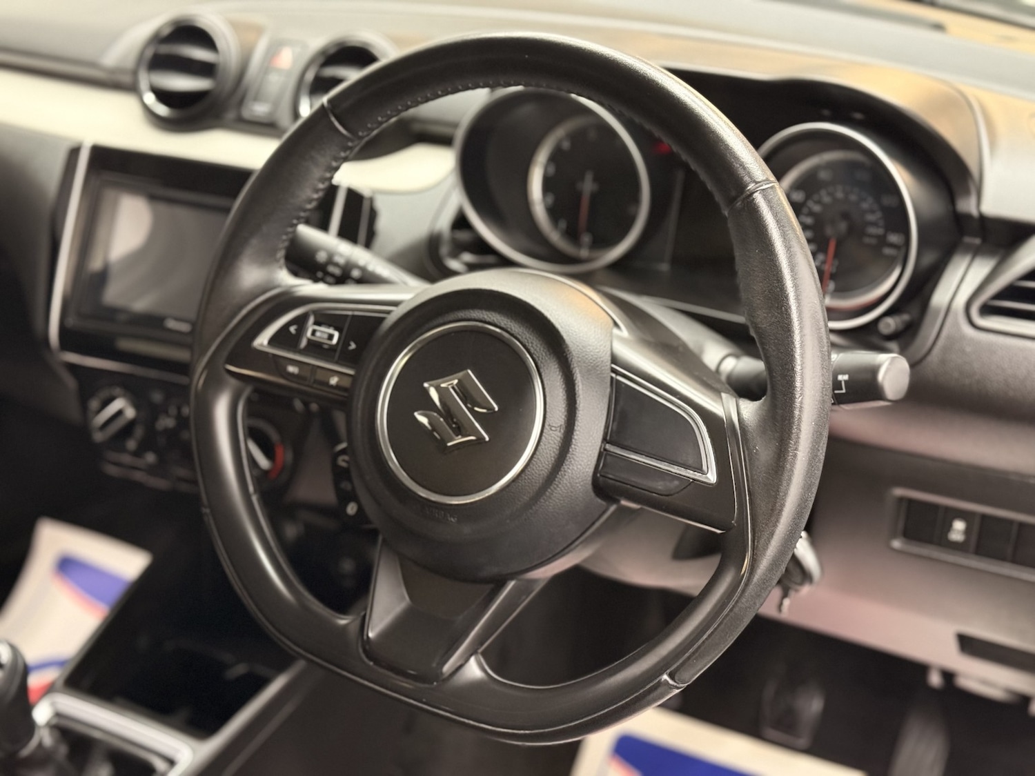 Used Suzuki Swift 2019 for sale - 77162318: Photo 6