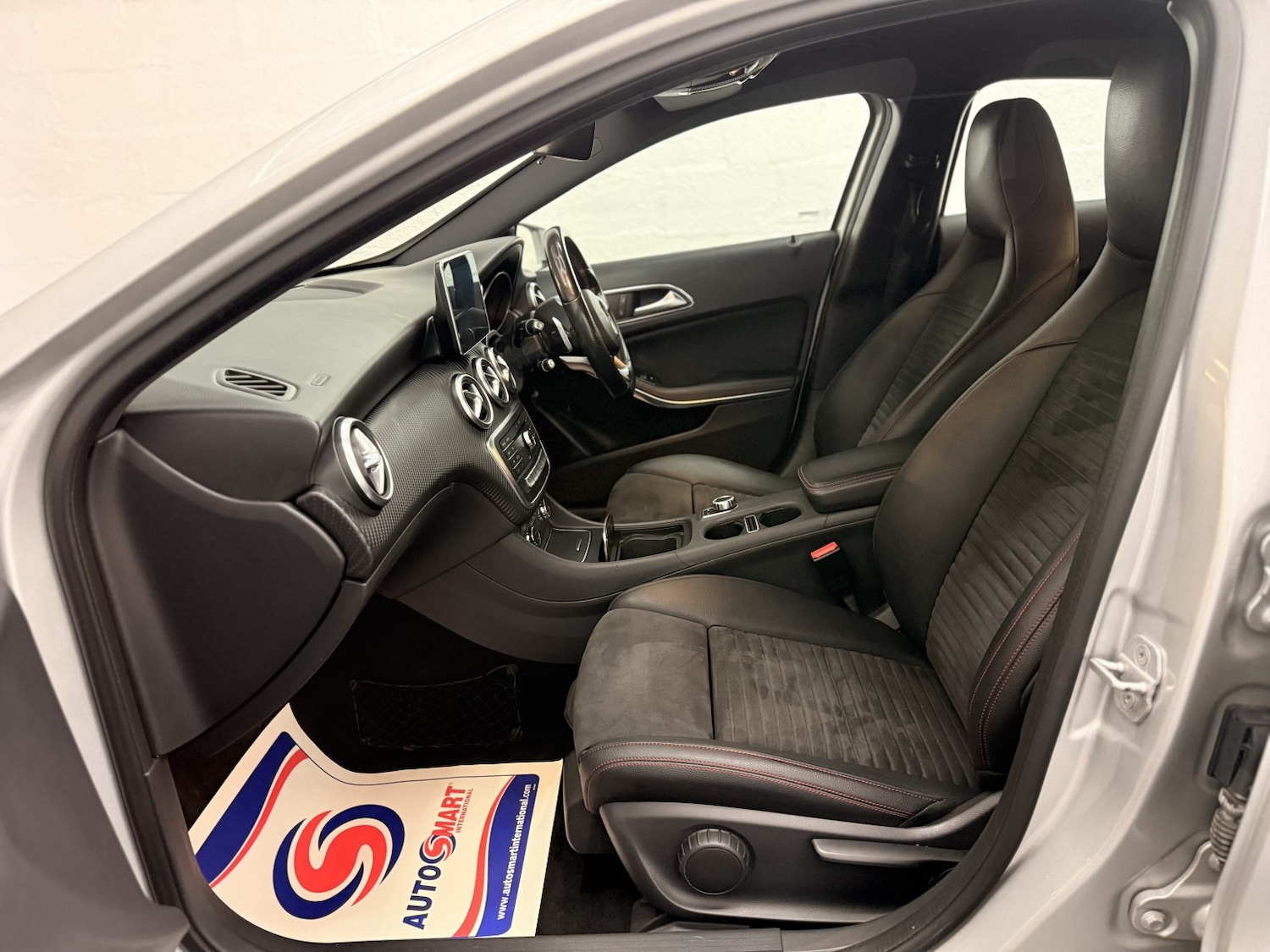 Used Mercedes-Benz A-Class 2016 for sale - 76986825: Photo 15