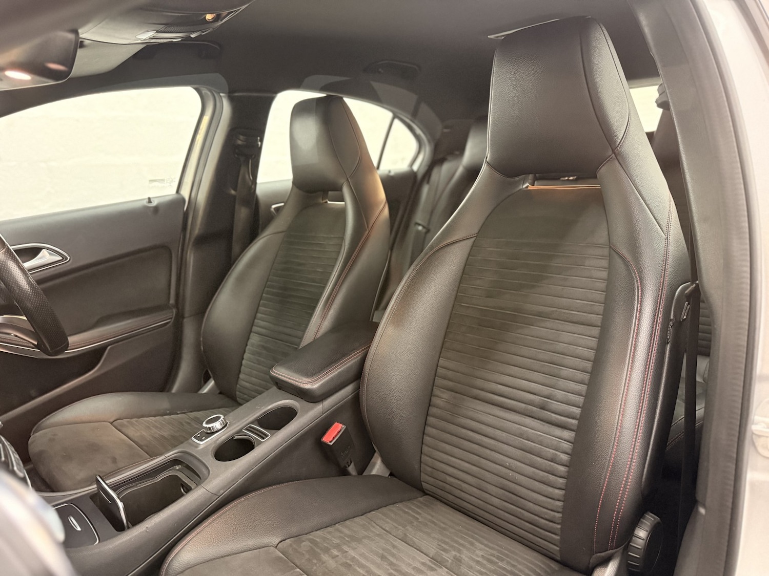 Used Mercedes-Benz A-Class 2016 for sale - 76986825: Photo 17