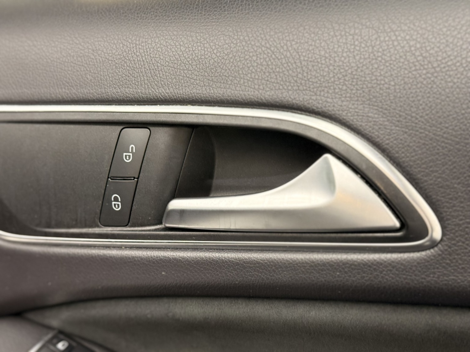 Used Mercedes-Benz A-Class 2016 for sale - 76986825: Photo 25