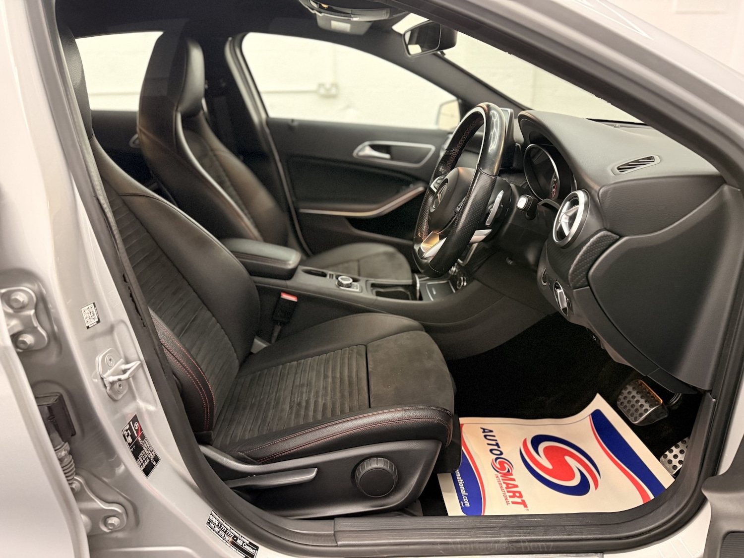 Used Mercedes-Benz A-Class 2016 for sale - 76986825: Photo 5