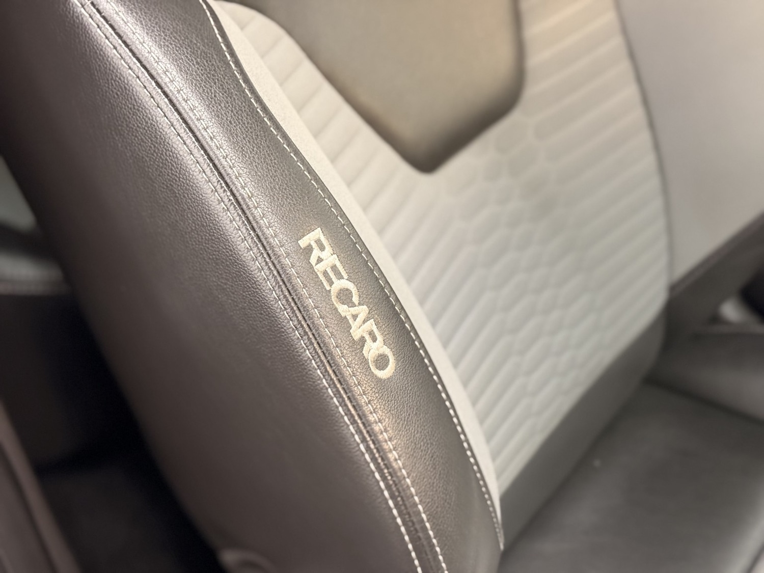 Used Ford Fiesta 2016 for sale - 77377753: Photo 32