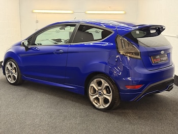Used Ford Fiesta 2016 for sale - 77377753: Photo