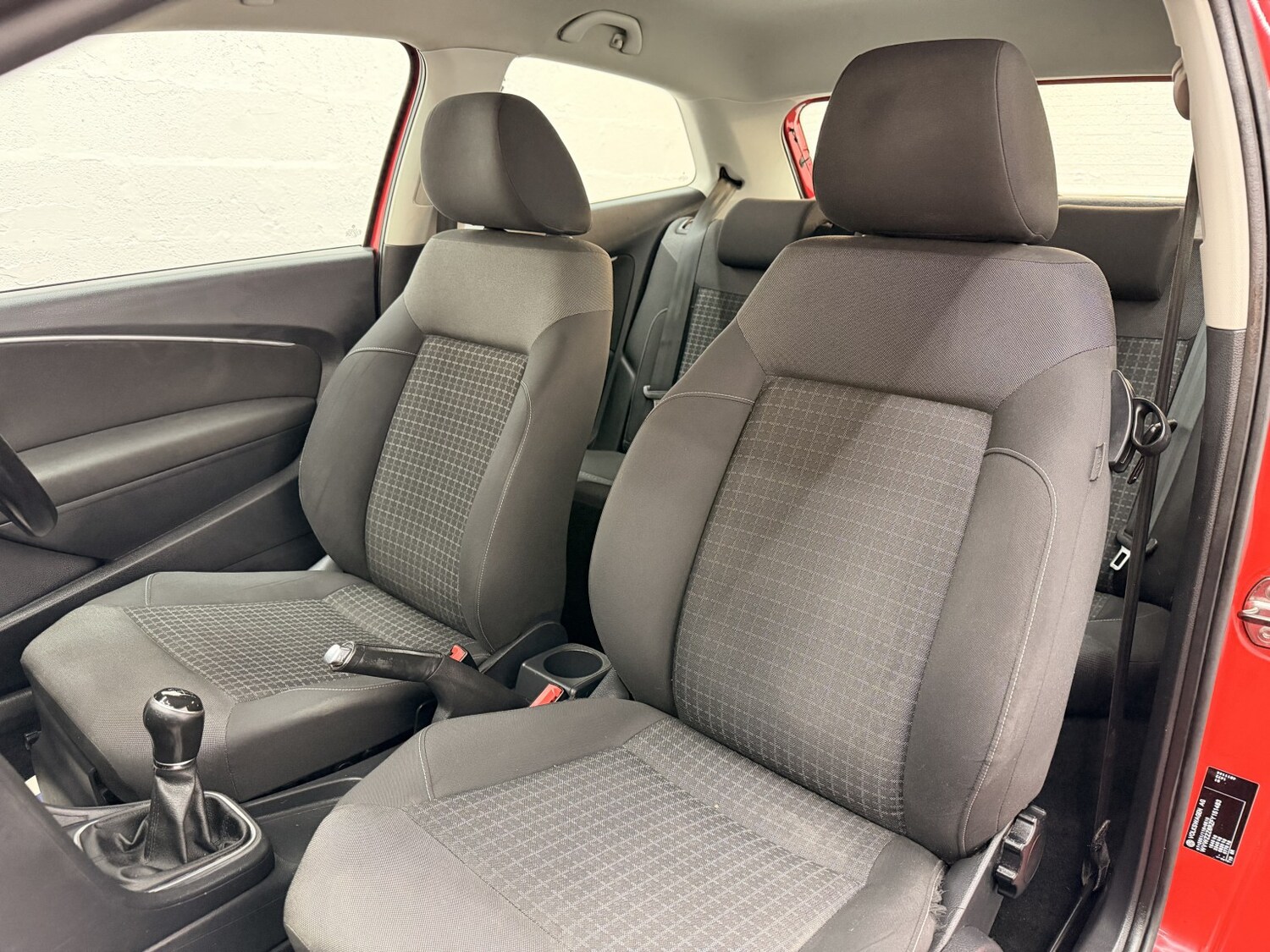 Used Volkswagen Polo 2014 for sale - 77766375: Photo 30