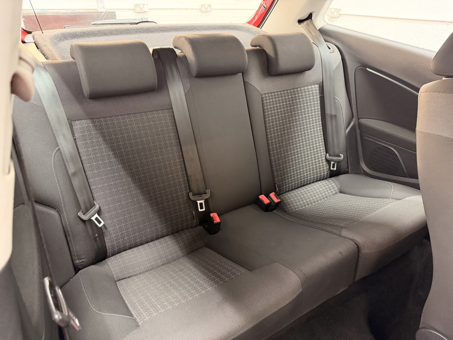 Used Volkswagen Polo 2014 for sale - 77766375: Photo 32