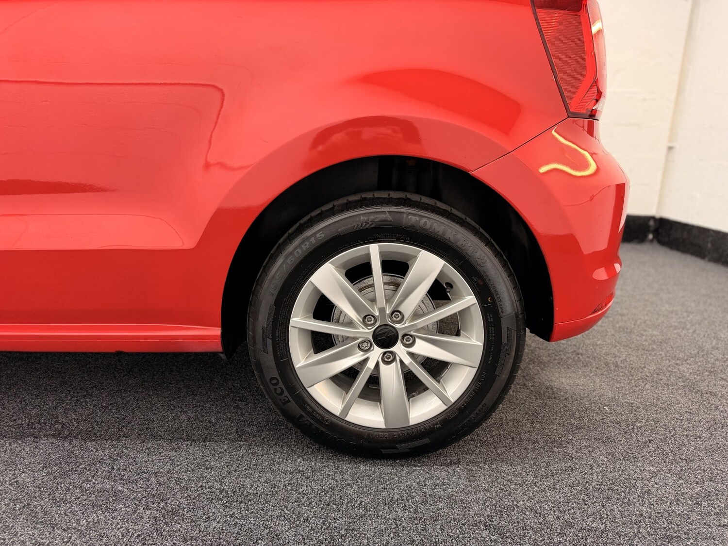 Used Volkswagen Polo 2014 for sale - 77766375: Photo 37