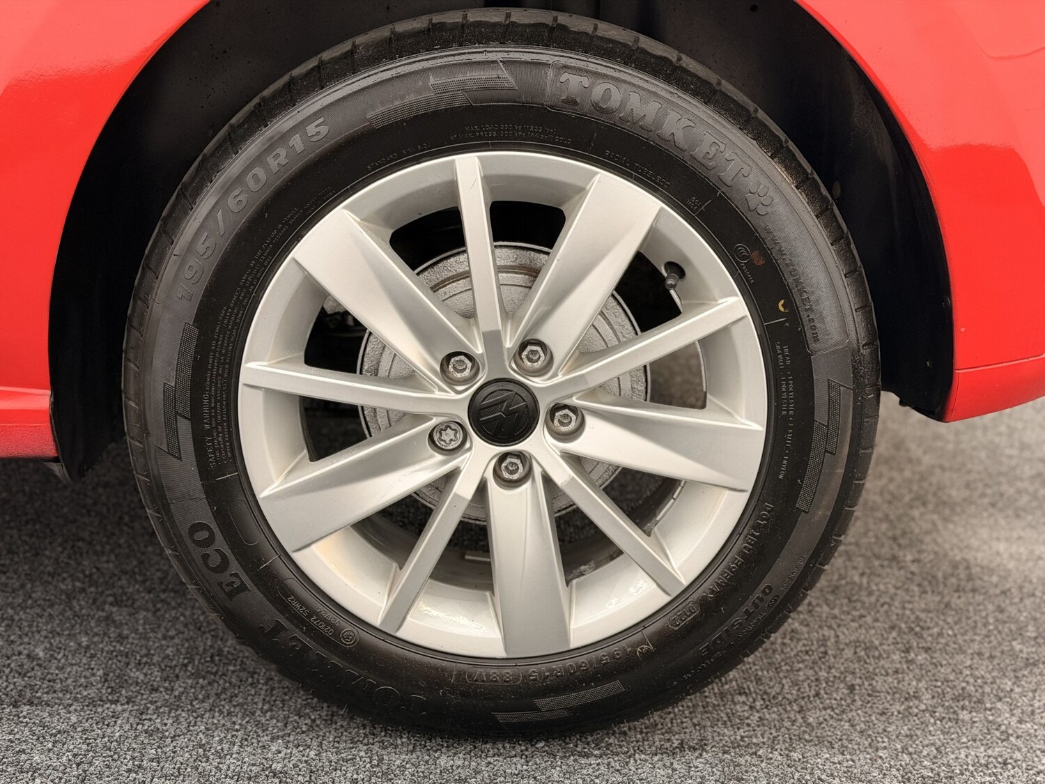 Used Volkswagen Polo 2014 for sale - 77766375: Photo 39