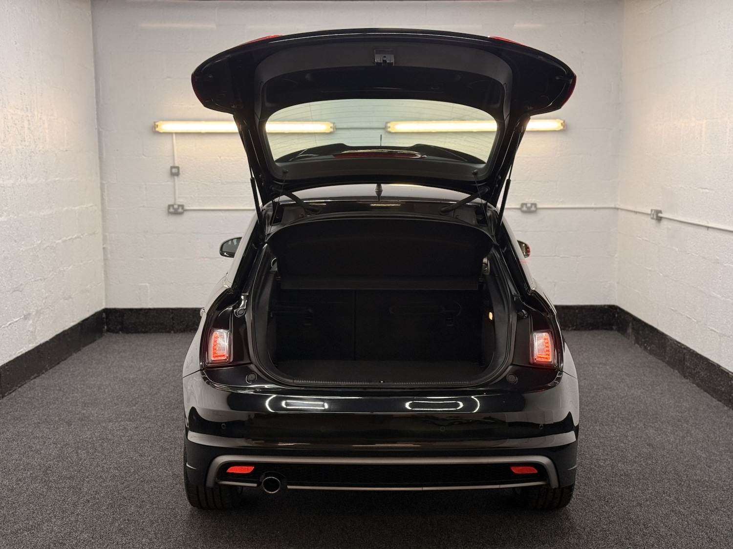 Used Audi A1 2013 for sale - 77038952: Photo 35