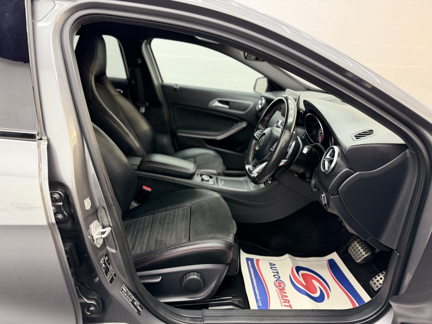 Used Mercedes-Benz A-Class 2015 for sale - 77781742: Photo 7