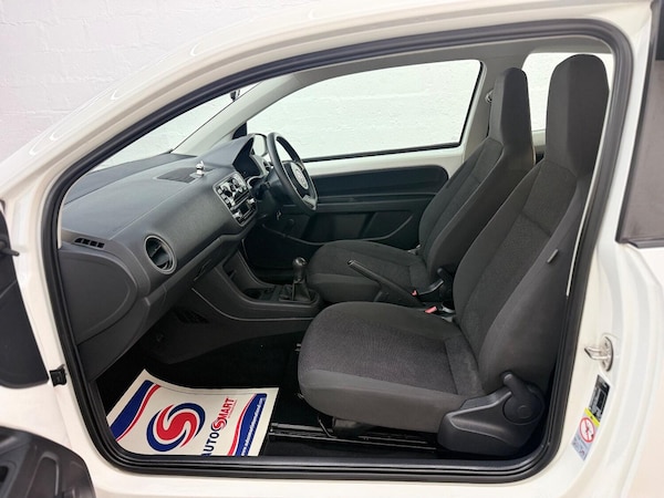 Used Volkswagen up! 2014 for sale - 76312389: Photo 13