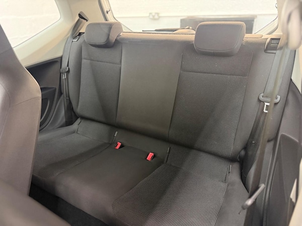 Used Volkswagen up! 2014 for sale - 76312389: Photo 17
