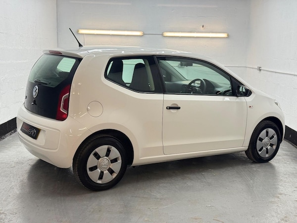 Used Volkswagen up! 2014 for sale - 76312389: Photo 25
