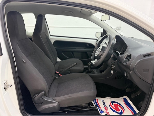 Used Volkswagen up! 2014 for sale - 76312389: Photo 5