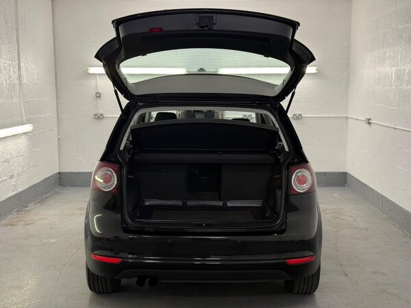 Used Volkswagen Golf Plus 2012 for sale - 75144519: Photo 41