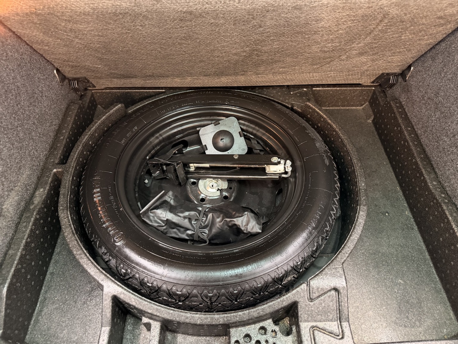 Used Volkswagen Tiguan 2014 for sale - 77662254: Photo 41