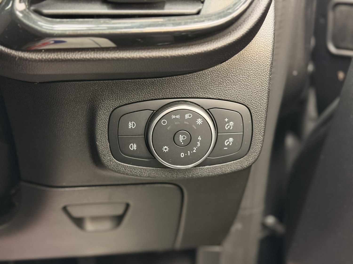 Used Ford Fiesta 2020 for sale - 77781780: Photo 32