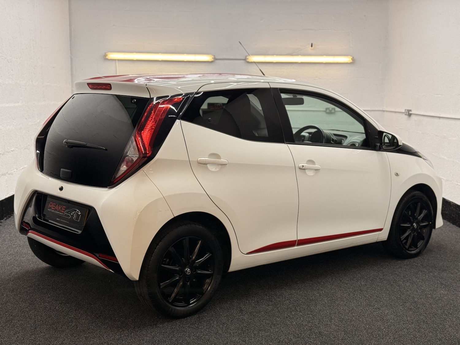 Used Toyota AYGO 2018 for sale - 77162168: Photo 10