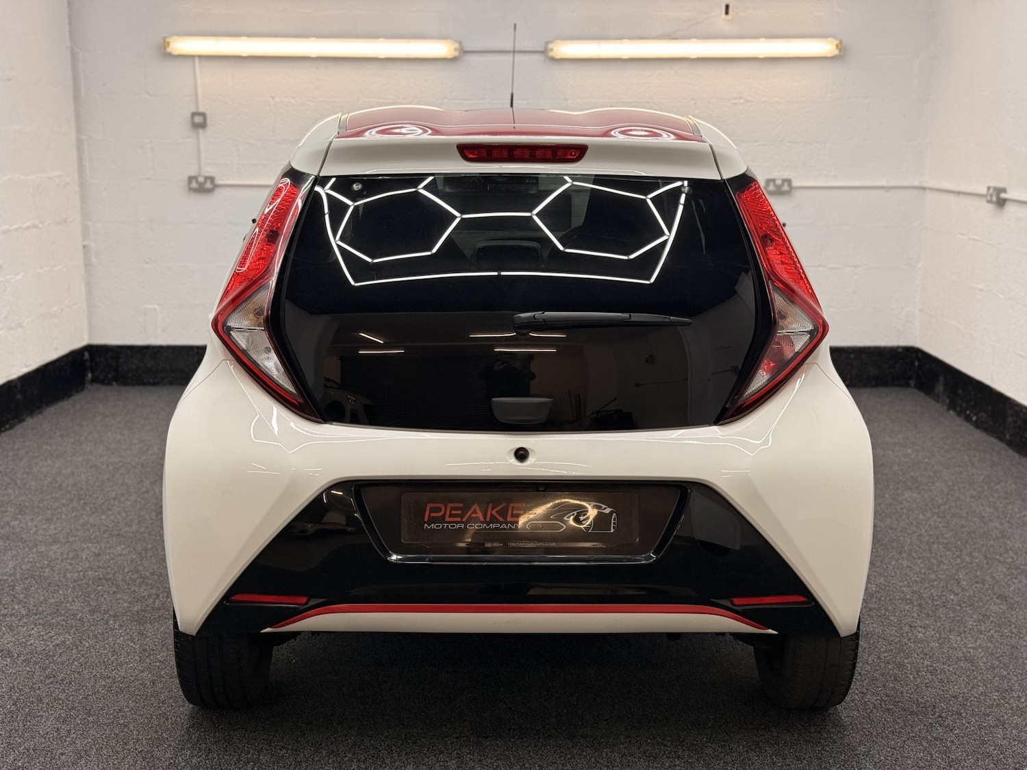 Used Toyota AYGO 2018 for sale - 77162168: Photo 11