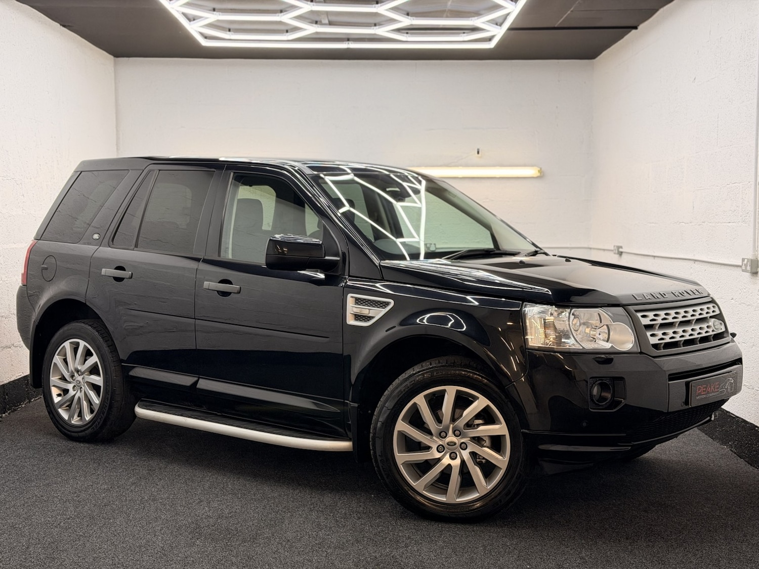 Used Land Rover Freelander 2011 for sale - 78031672: Photo 2
