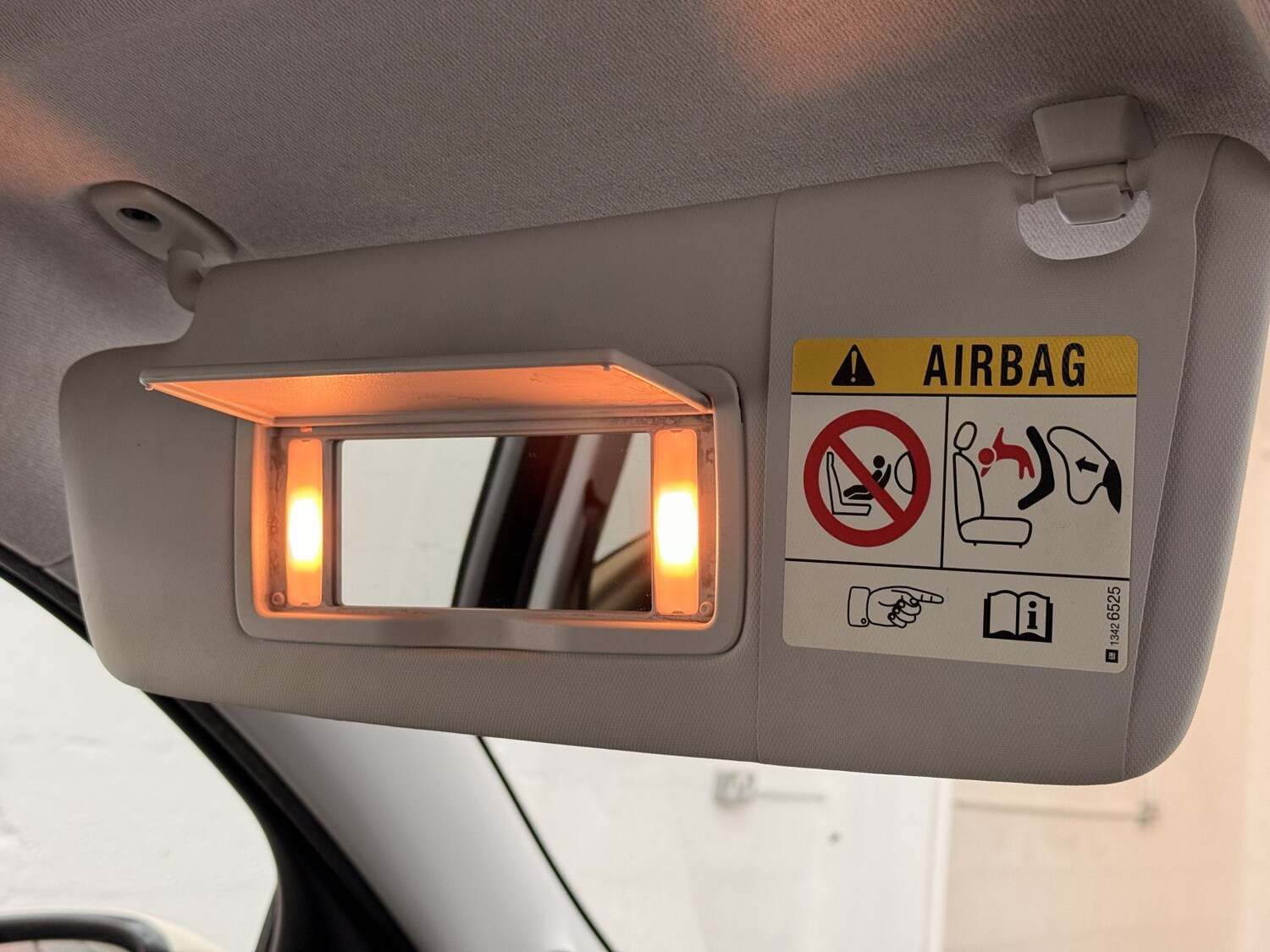 Used Vauxhall ADAM 2013 for sale - 76618599: Photo 37