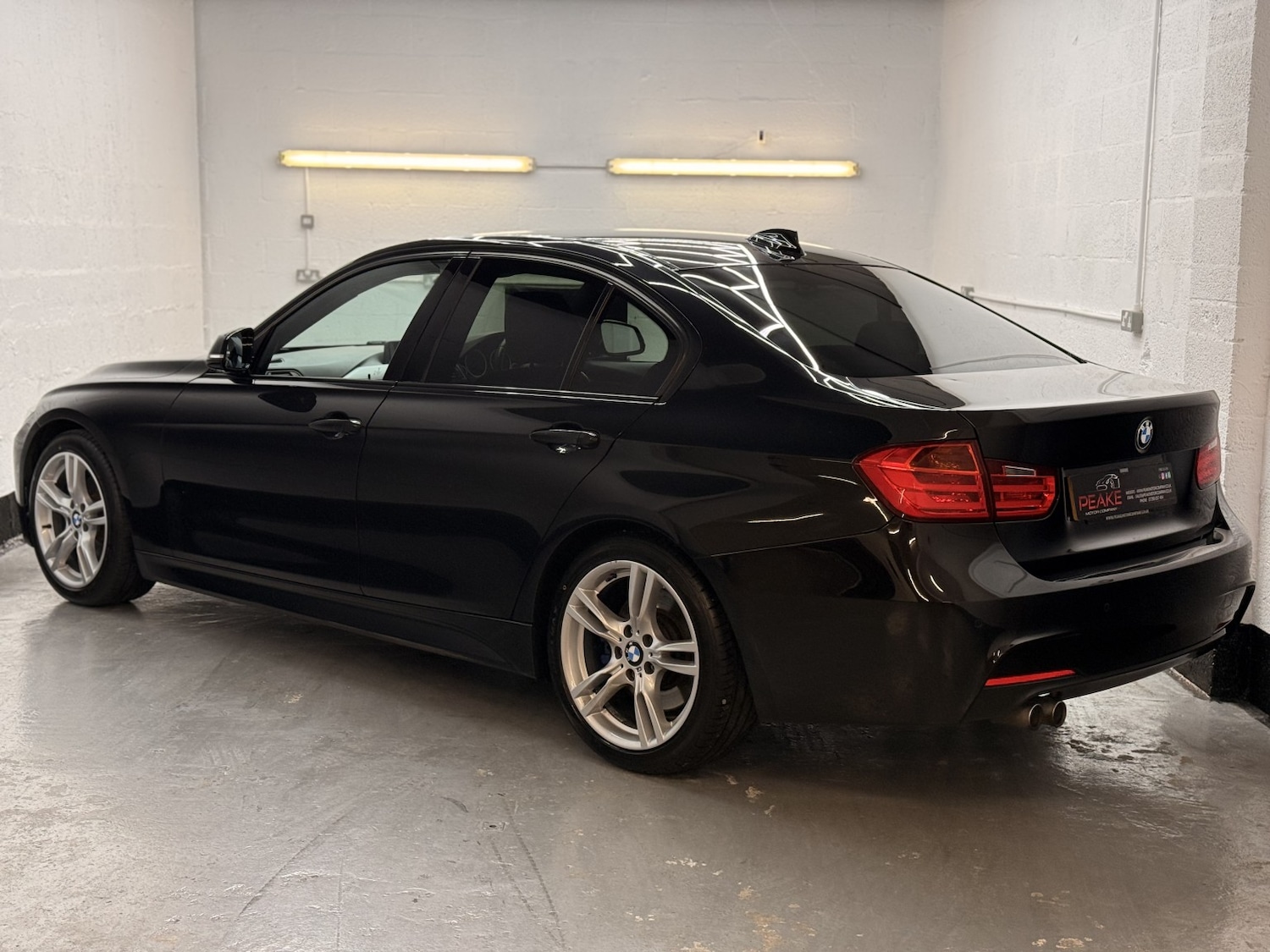 Used BMW 3 Series 2013 for sale - 76618769: Photo 2
