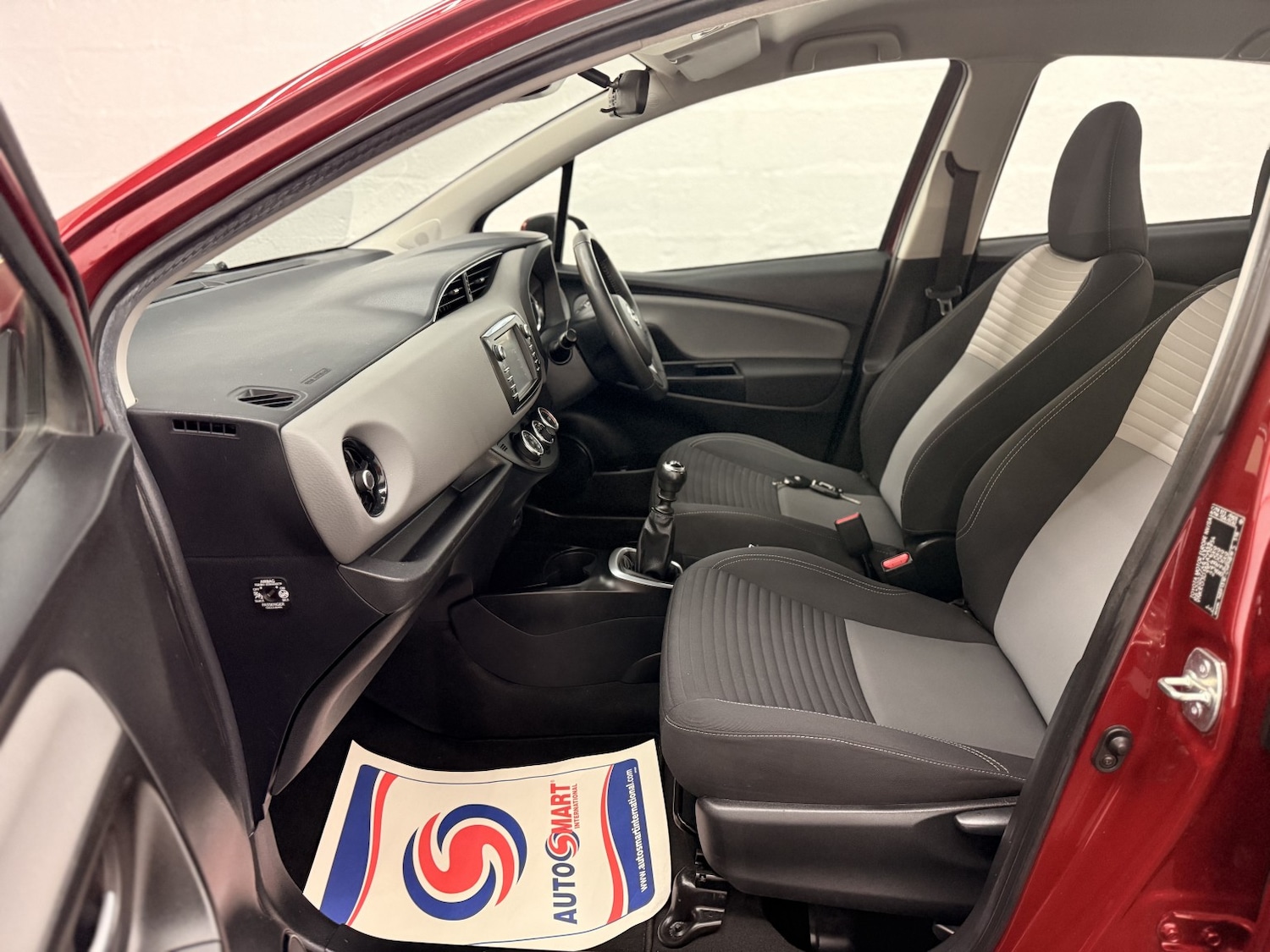 Used Toyota Yaris 2020 for sale - 77228203: Photo 15