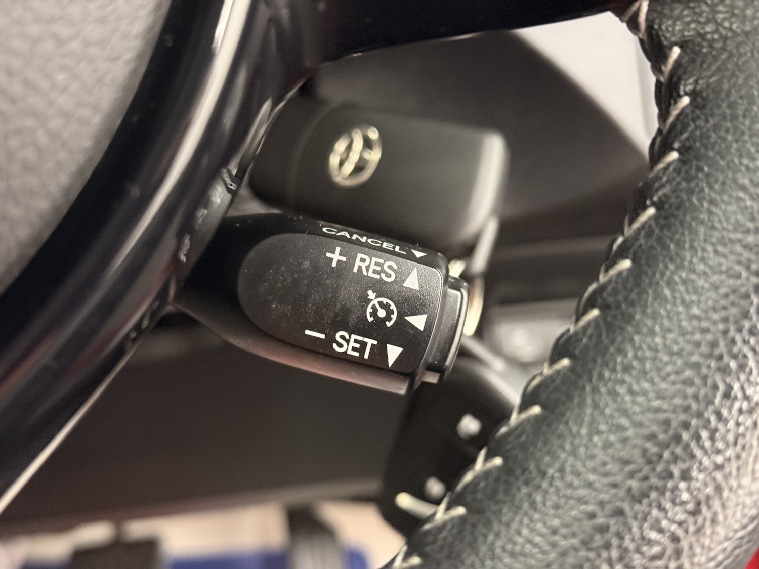 Used Toyota Yaris 2020 for sale - 77228203: Photo 24