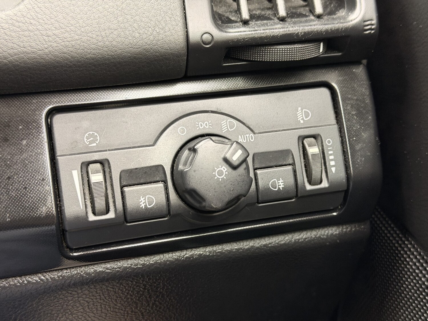 Used Land Rover Freelander 2011 for sale - 78121566: Photo 32