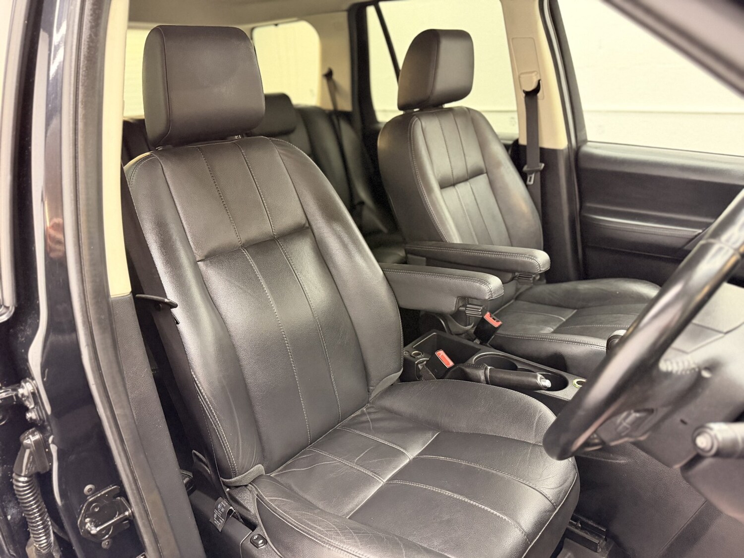 Used Land Rover Freelander 2011 for sale - 78121566: Photo 6