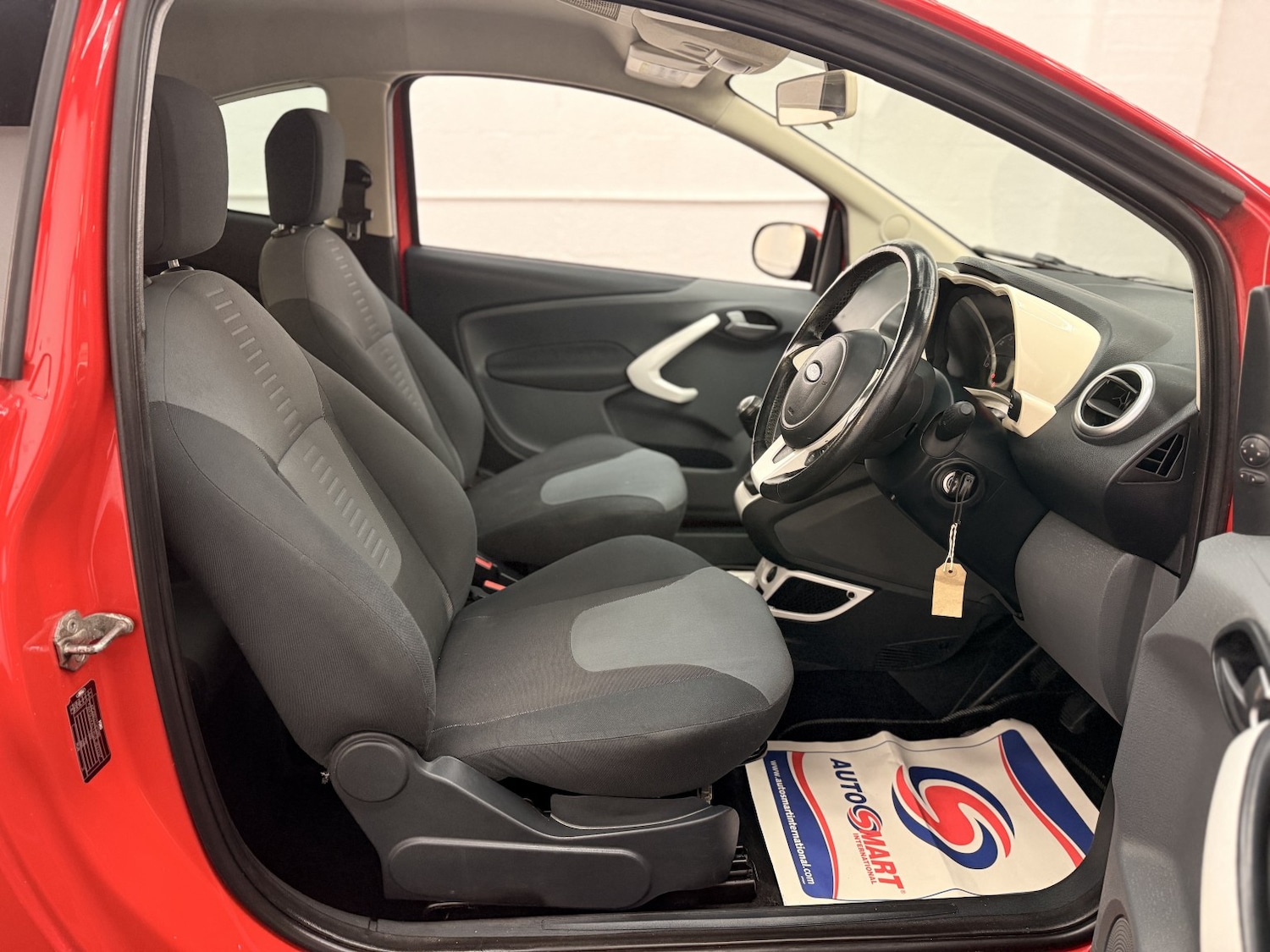 Used Ford Ka 2014 for sale - 76956892: Photo 5