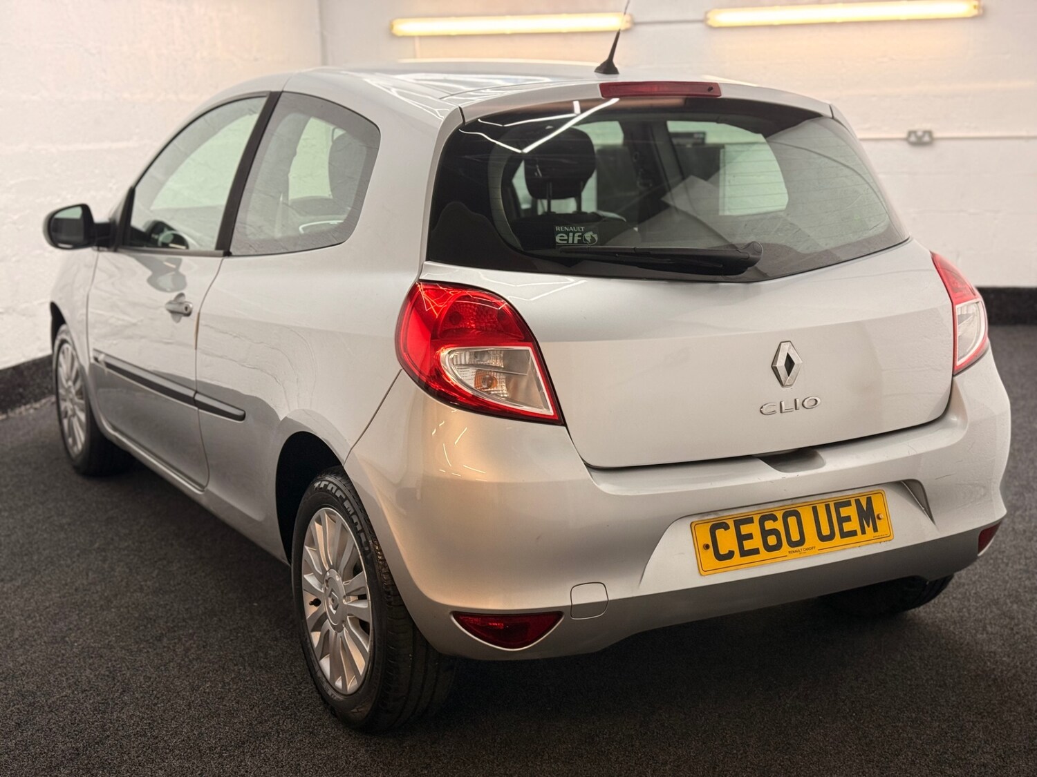 Used Renault Clio 2010 for sale - 77329206: Photo 20