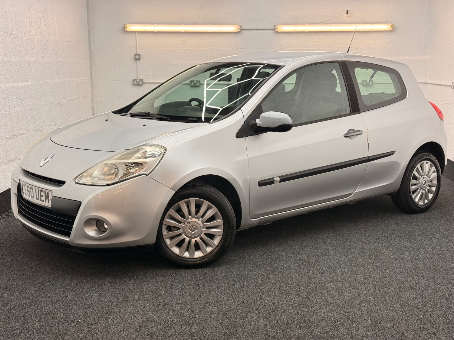 Used Renault Clio 2010 for sale - 77329206: Photo 8