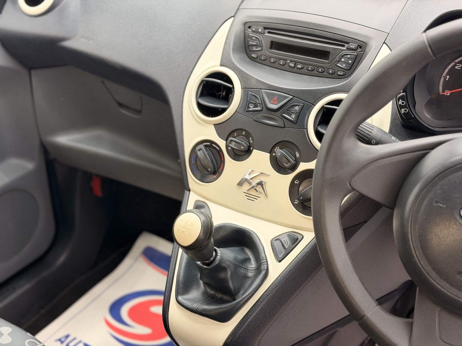 Used Ford Ka 2013 for sale - 77931242: Photo 25