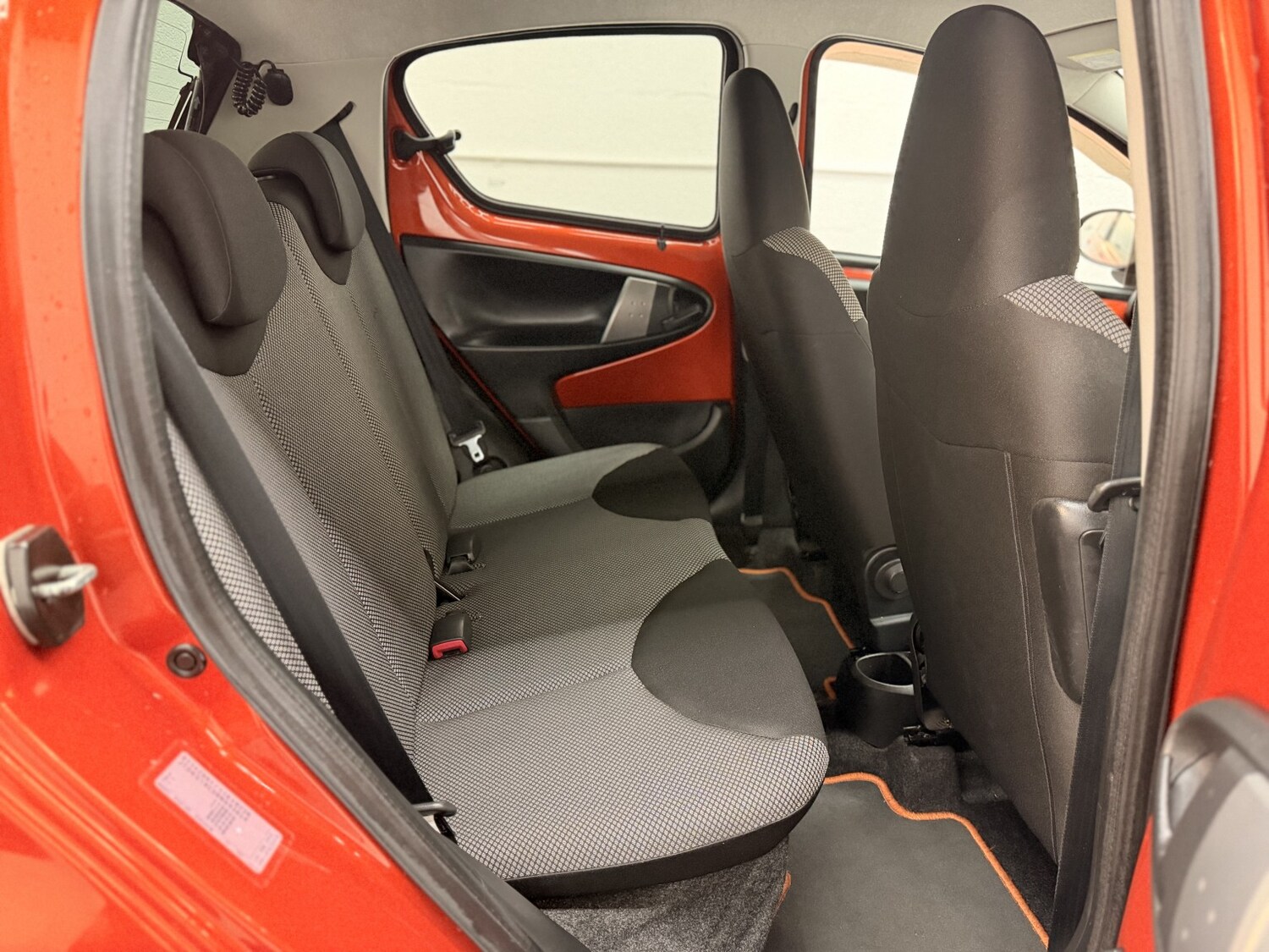 Used Toyota AYGO 2013 for sale - 77516116: Photo 37