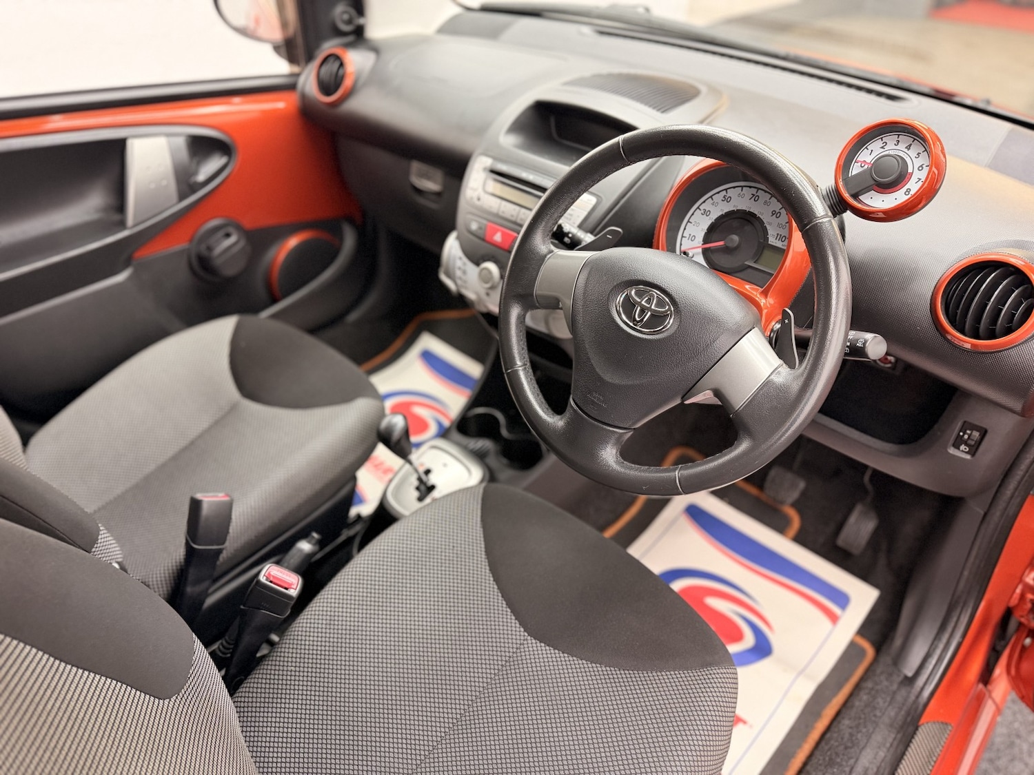 Used Toyota AYGO 2013 for sale - 77516116: Photo 7