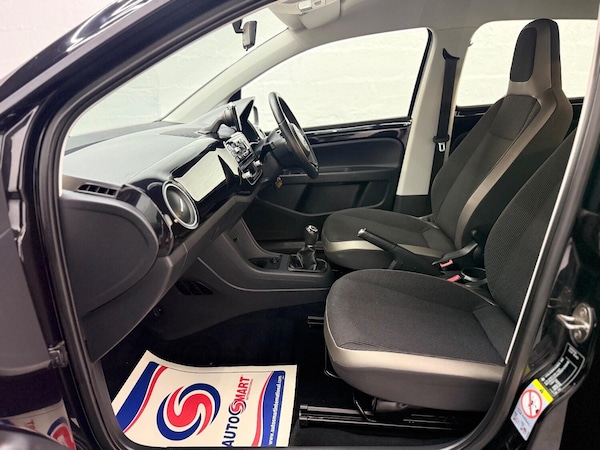 Used Volkswagen up! 2014 for sale - 76198237: Photo 16