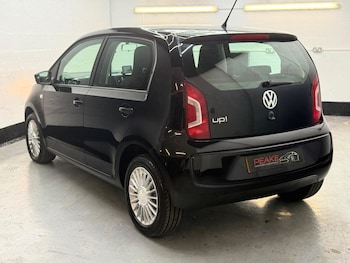 Used Volkswagen up! 2014 for sale - 76198237: Photo 2