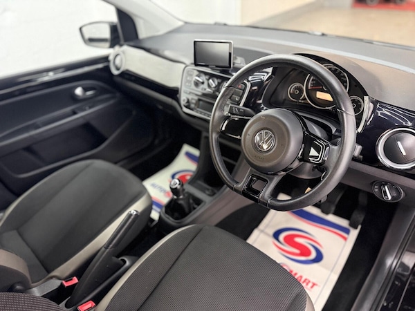 Used Volkswagen up! 2014 for sale - 76198237: Photo 6