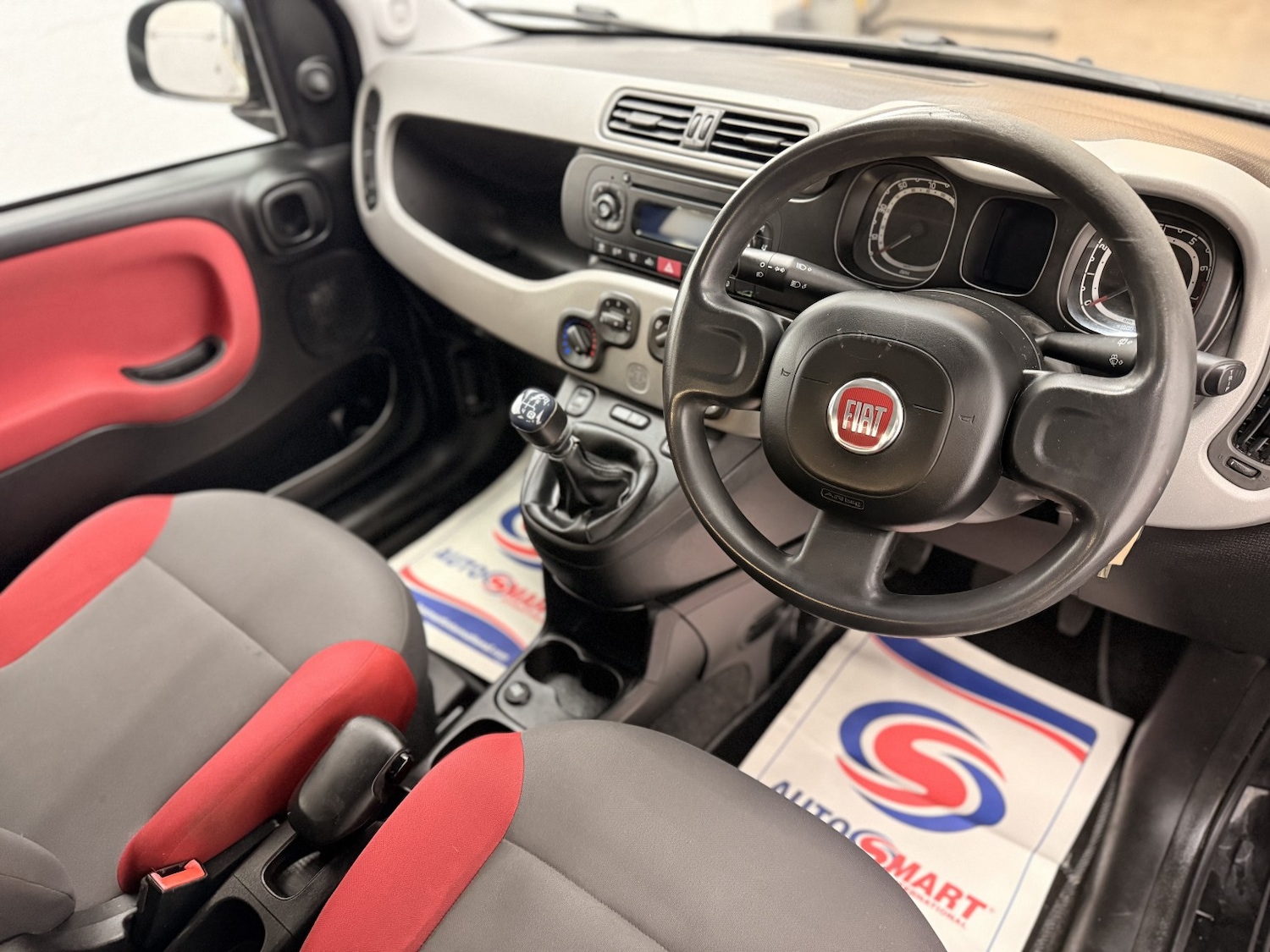 Used Fiat Panda 2015 for sale - 76918470: Photo 6