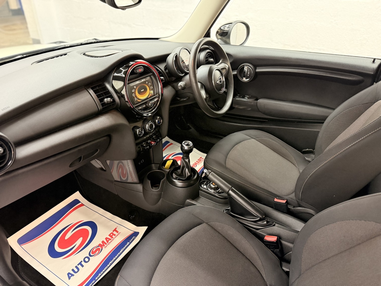 Used MINI Hatch 2017 for sale - 76571216: Photo 15