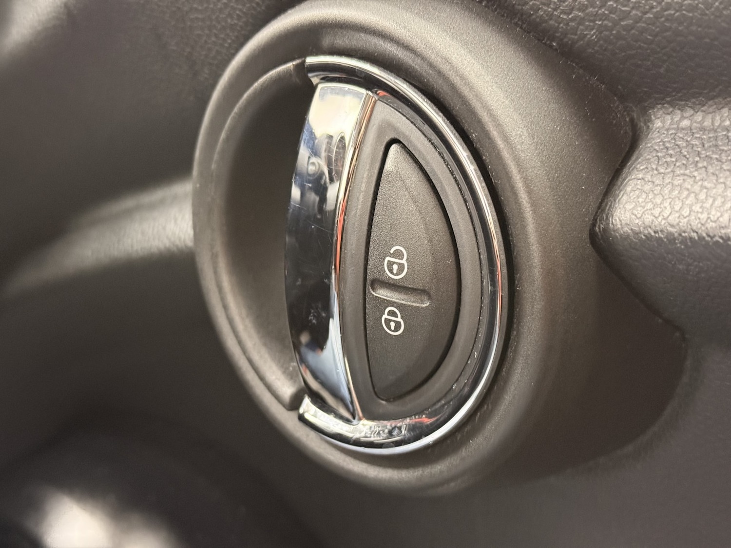 Used MINI Hatch 2017 for sale - 76571216: Photo 25