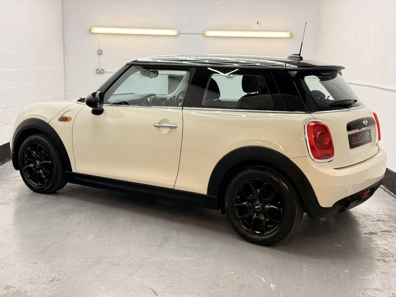Used MINI Hatch 2017 for sale - 76571216: Photo 34